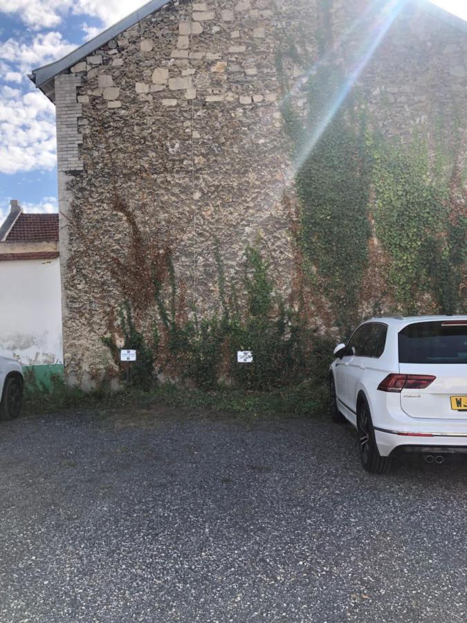 Maison D'Hotes La Poterne Épernay Exteriér fotografie